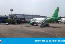 Mắc Covid-19, người đàn ông Indonesia cải trang để lên máy bay
