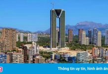 Tòa nhà cao nhất EU hoàn thành sau 12 năm chậm tiến độ