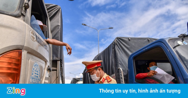 Hướng dẫn qua chốt kiểm soát trong thời gian Hà Nội cách ly xã hội Hướng dẫn qua chốt kiểm soát trong thời gian Hà Nội cách ly xã hội