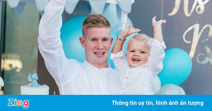 Con trai cầu thủ Kevin De Bruyne thích mặc đồ giống cha