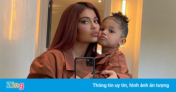 Kylie Jenner mở thương hiệu riêng cho con gái 3 tuổi