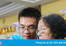 Người già Trung Quốc đua nhau lên mạng xã hội