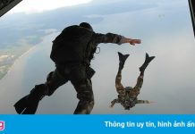 Lính nhảy dù sống sót sau khi rơi từ độ cao hơn 4.500 m
