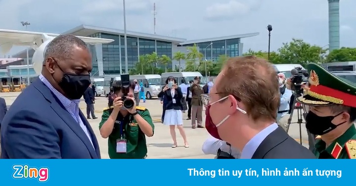 Bộ trưởng Quốc phòng Mỹ bắt đầu chuyến công tác tại Việt Nam Bộ trưởng Quốc phòng Mỹ bắt đầu chuyến công tác tại Việt Nam