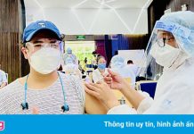 Băn khoăn về tiêm ngừa Covid-19 của người nước ngoài ở TP.HCM