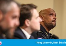 Cảnh sát Mỹ vụ bạo động ở Điện Capitol: Tôi còn con nhỏ, đừng đánh nữa