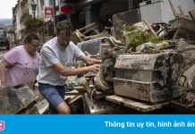 Phe cánh hữu Đức bị tố đi tình nguyện sau thiên tai để giành ủng hộ