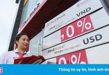 Lãi suất trái phiếu doanh nghiệp gần gấp đôi tiết kiệm