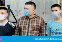 Khởi tố nhóm mang vòng hoa tang đi đòi nợ