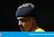 Sao Premier League tái xuất sau khi nứt hộp sọ