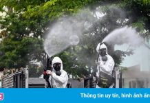 Chuyên gia ĐH Sydney: Xét nghiệm, tiêm chủng đang chậm hơn biến chủng