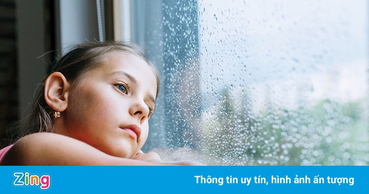 Nhiều trẻ dưới 13 tuổi ở Mỹ cầu cứu đường dây nóng chống tự tử