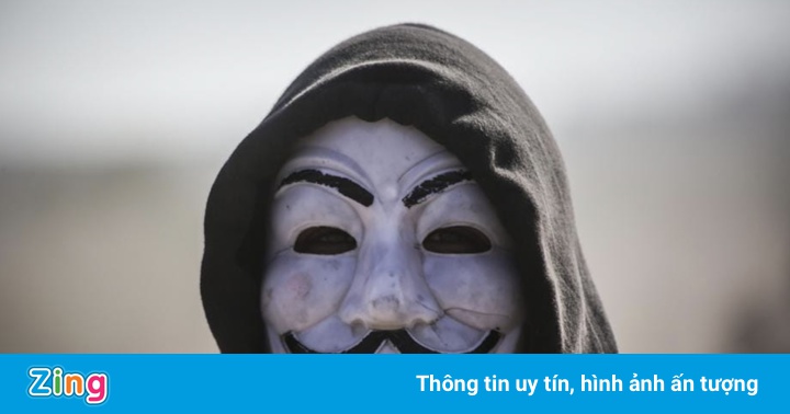 Anonymous trở lại