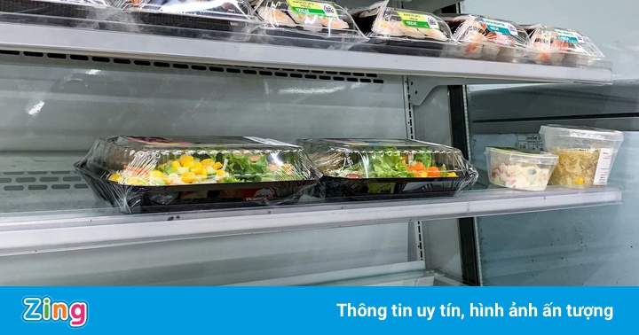 Nhiều siêu thị TP.HCM gặp khó khi bán thực phẩm chế biến sẵn Nhiều siêu thị TP.HCM gặp khó khi bán thực phẩm chế biến sẵn