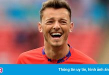 Arsenal sắp chi số tiền kỷ lục cho trung vệ tuyển Anh