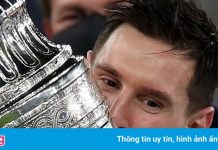 Trọng tài bị tố thiên vị tuyển Argentina