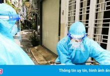 Mang sách đến với độc giả trong khu cách ly tại TP.HCM