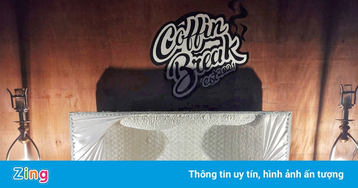 Quán cà phê dùng quan tài làm ghế ở Philippines Quán cà phê dùng quan tài làm ghế ở Philippines