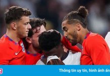 Nhân viên Facebook khổ sở sau trận chung kết Euro 2020