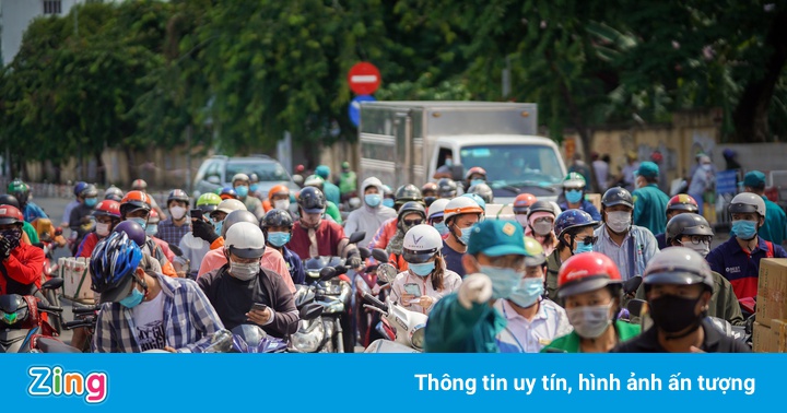 Người di chuyển trong TP.HCM không bị kiểm tra giấy xét nghiệm