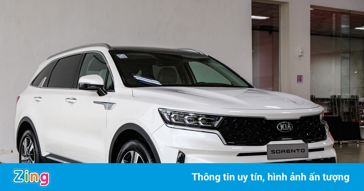 Tôi nên mua bản cao của Mitsubishi Pajero Sport hay Kia Sorento?