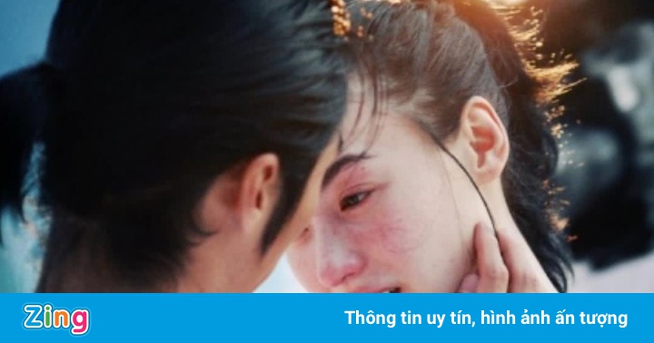 Trương Bá Chi kể lại lễ cưới chóng vánh với Tạ Đình Phong