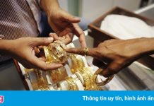 Giá vàng trong nước trái chiều thế giới