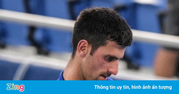 Djokovic dính chấn thương trong trận tranh huy chương Olympic Djokovic dính chấn thương trong trận tranh huy chương Olympic