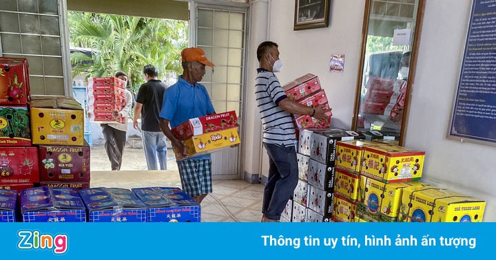 Bình Thuận gửi cá, nước mắm, thanh long hỗ trợ TP.HCM và Bình Dương