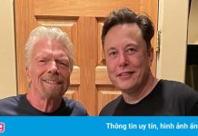 Hơn nửa triệu người đang theo dõi tỷ phú Branson bay lên vũ trụ