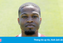 Cựu sao Ajax bị bắn chết