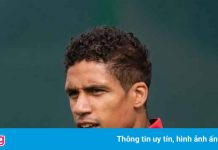 Varane, Sancho sẵn sàng đá chính trận đầu cho MU
