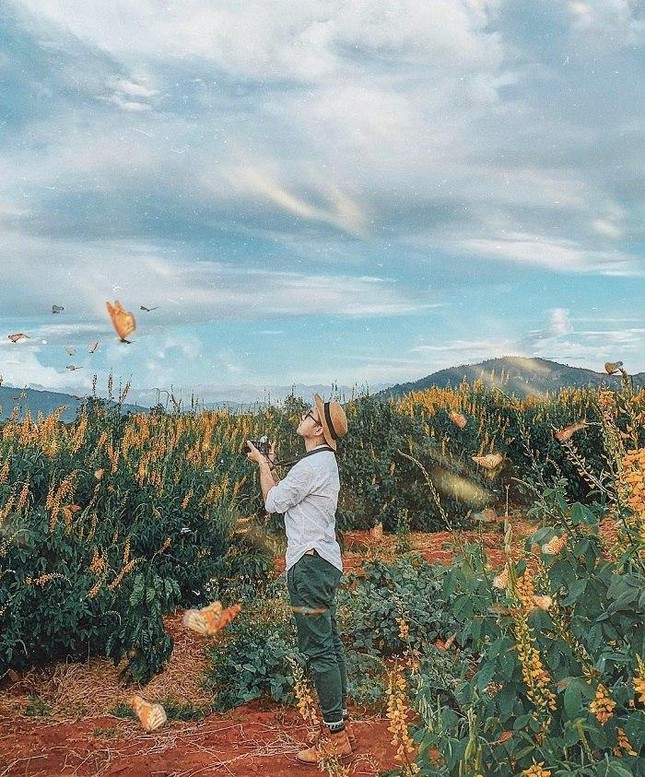 Đập Tân Sơn: Chẳng phải khu du lịch nhưng nơi đây có nhiều góc "sống ảo" đẹp ngỡ ngàng - 3