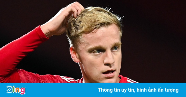 Van de Beek bế tắc ở MU