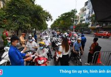 Hà Nội khẩn cấp đề nghị người ho, sốt liên hệ ngay để được xét nghiệm