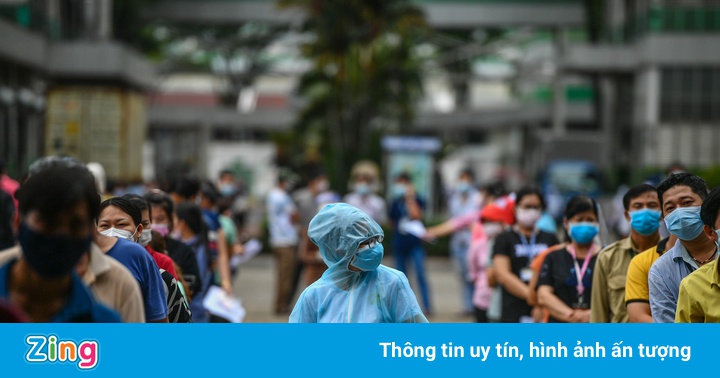 Hà Nội cách ly 18 công nhân Coca-Cola