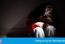 Mẹ dạy con nói dối trước tòa, bao che việc bị cha xâm hại ở Hong Kong