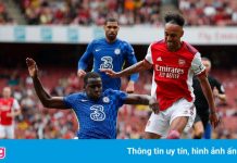 Arsenal là đội bóng đáng sợ với Chelsea