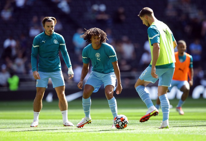 Tottenham dau Man City anh 21