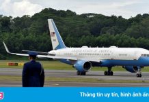 Vì sao Phó tổng thống Mỹ chọn Việt Nam và Singapore cho chuyến đi ĐNA?