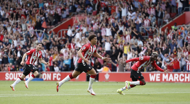 Man Utd dau Southampton anh 13