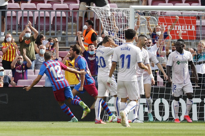 Barca vs Getafe anh 4