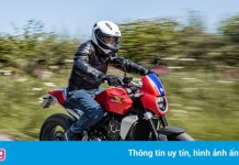 Phiên bản đặc biệt Honda CB1000R 5Four có giá 23.600 USD
