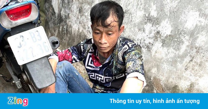 Bắt giữ người đàn ông mua ma túy rồi vượt chốt kiểm soát dịch Bắt giữ người đàn ông mua ma túy rồi vượt chốt kiểm soát dịch