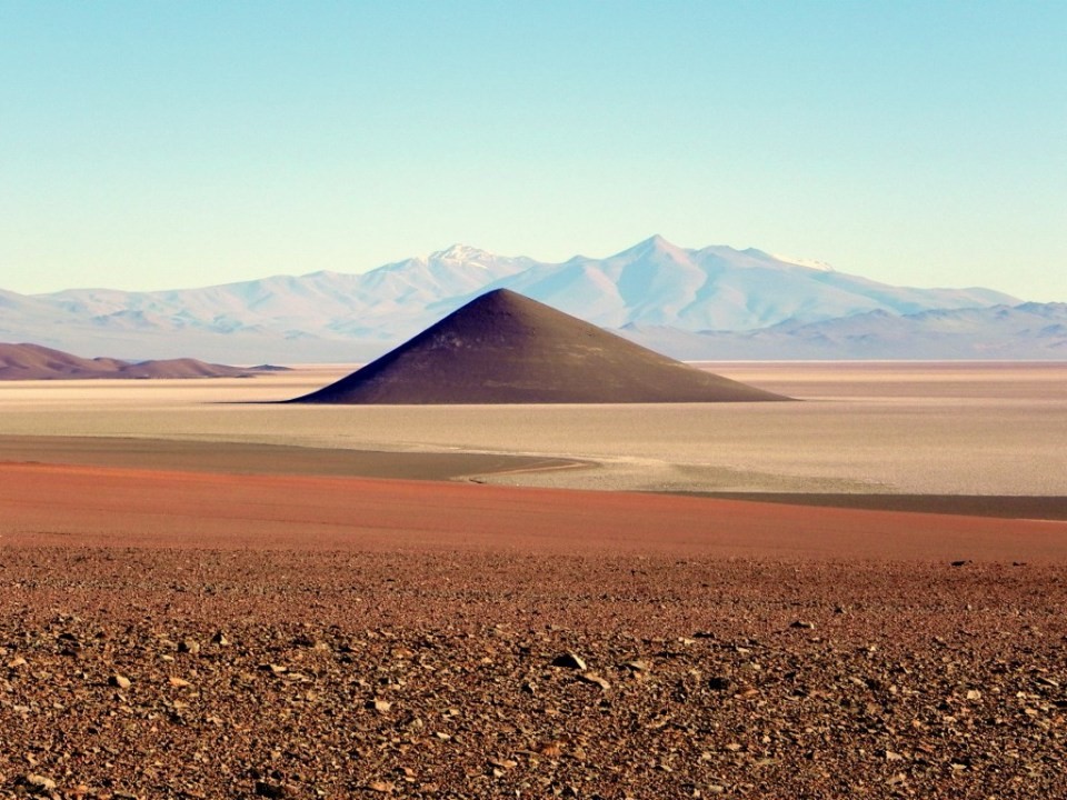 Chiêm ngưỡng vẻ đẹp "kim tự tháp" tự nhiên của Argentina - 5