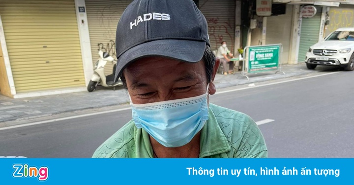 Cô gái Hà Nội giúp người khó khăn ngày dịch nhờ chiếc ban công