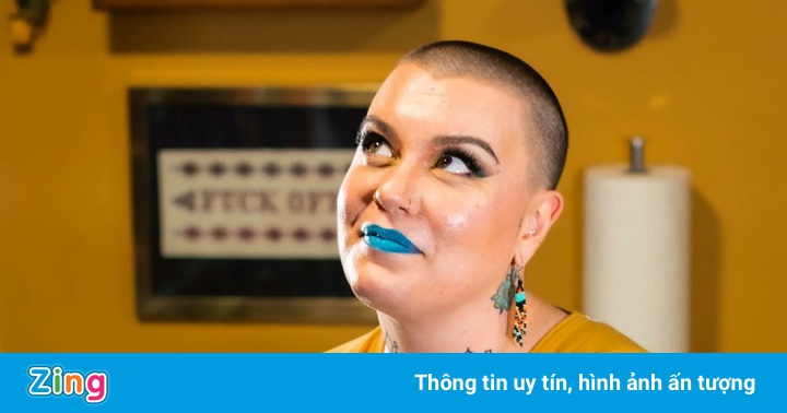 Phong trào xăm hình trên ngấn mỡ Phong trào xăm hình trên ngấn mỡ