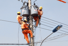 Giãn cách xã hội, tiêu thụ điện ở miền Nam giảm mạnh