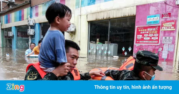 Mưa lũ lớn tấn công Hồ Bắc khiến hàng chục người chết