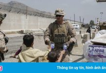 Mỹ để ngỏ khả năng sơ tán người từ ngoài sân bay Kabul